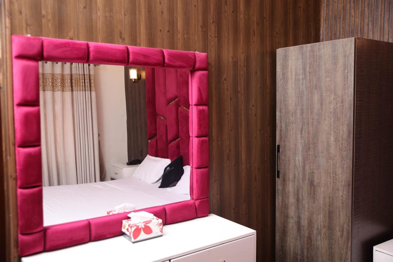 Elite Elegance Inn Isb Ісламабад Екстер'єр фото